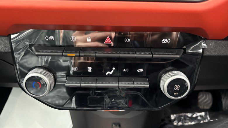 Dacia Spring 27kWh Expression 65 48kW 5dr Auto Electric Hatchback